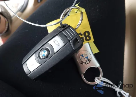 2011 BMW 328 I из США, поврежденный, VIN WBAPH7C54BE460711